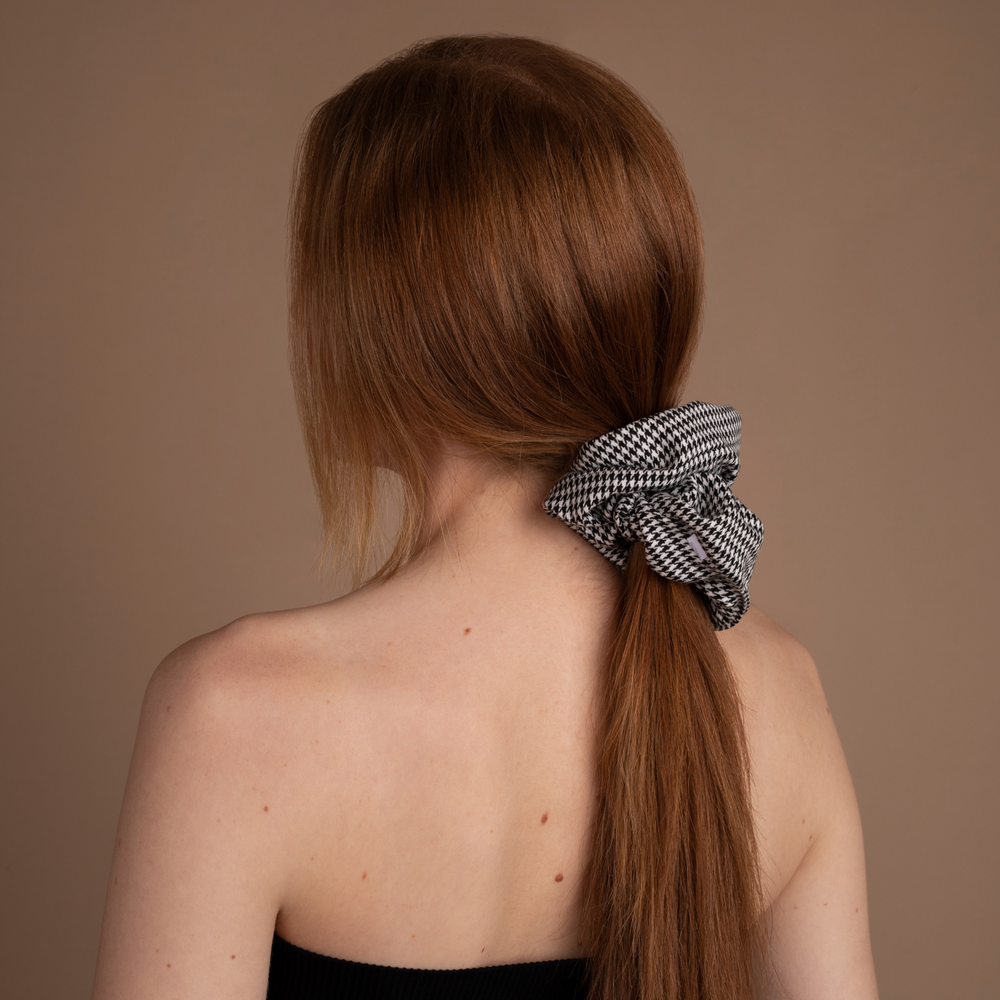 Black Houndstooth Scrunchie on red haired girl